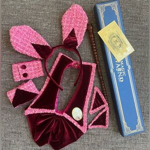Dolores Umbridge bunny accessories